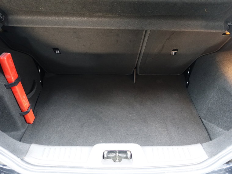 Vehicle Image 27