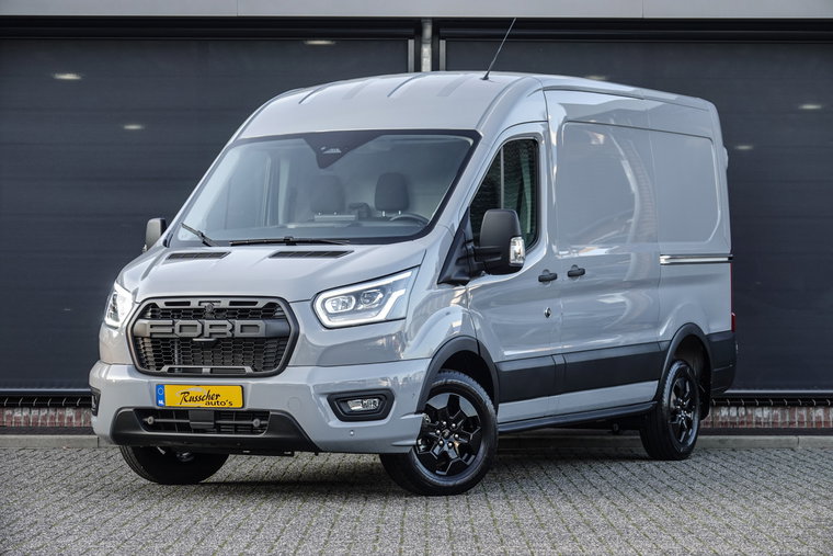 Vehicle Image 36
