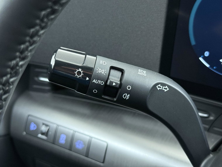 Vehicle Image 31