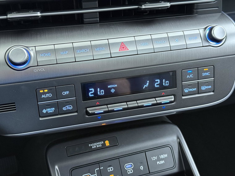Vehicle Image 45