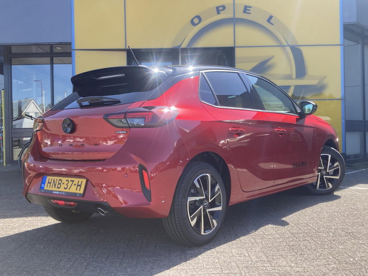 Vehicle Image 12