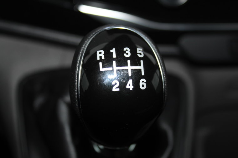 Vehicle Image 35