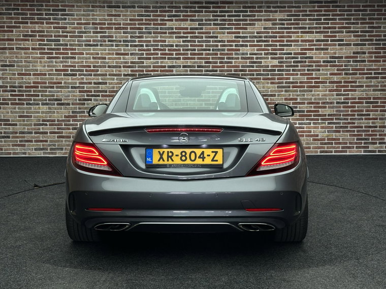 Vehicle Image 24
