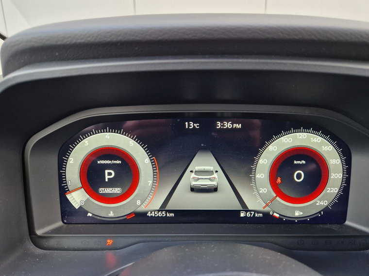 Vehicle Image 19