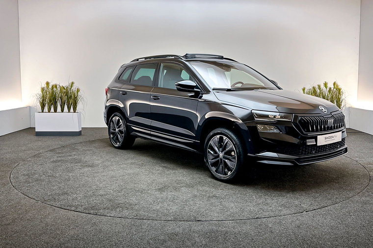 Vehicle Image 4