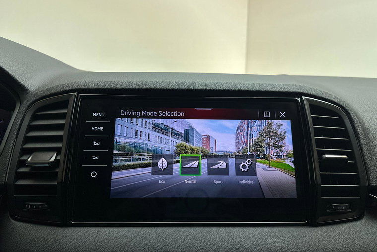 Vehicle Image 31