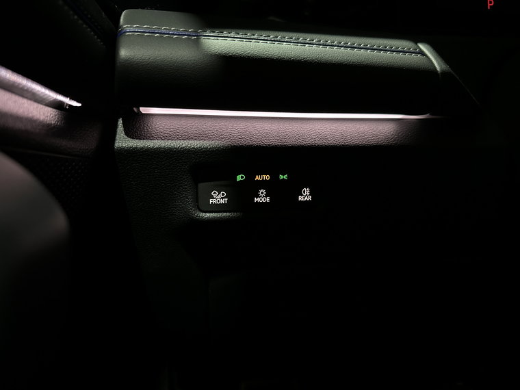 Vehicle Image 40