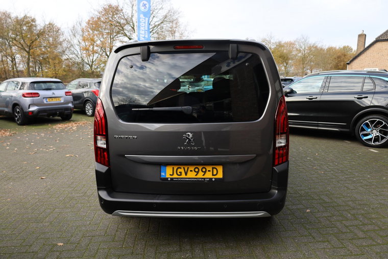 Vehicle Image 39