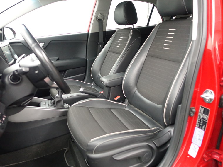 Vehicle Image 22