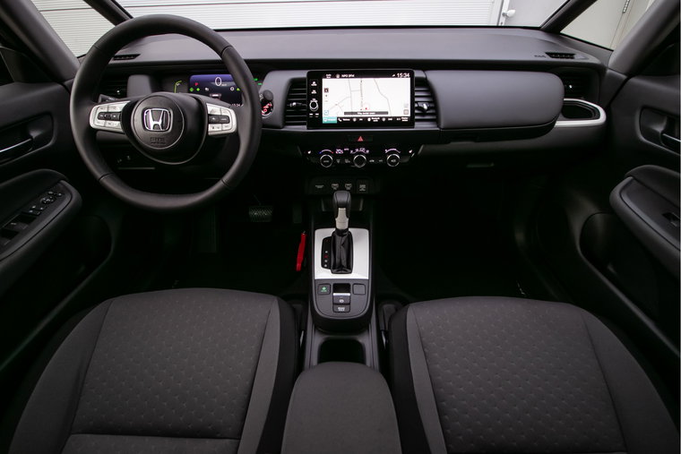 Vehicle Image 15