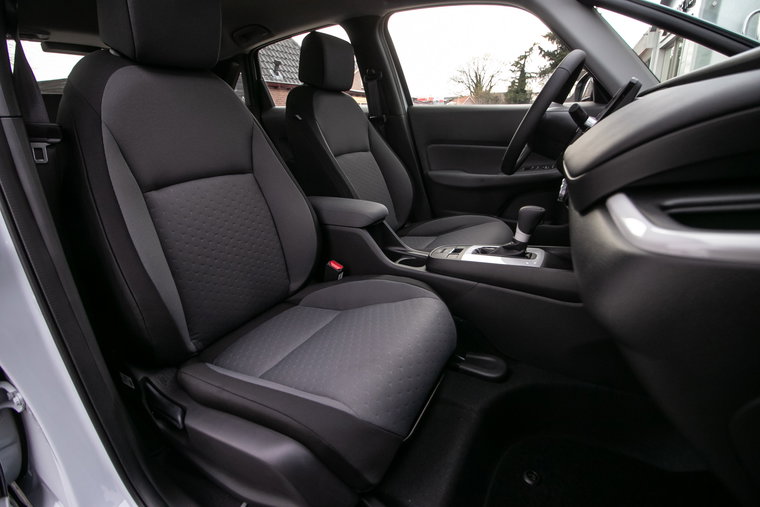 Vehicle Image 6