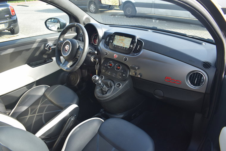 Vehicle Image 17