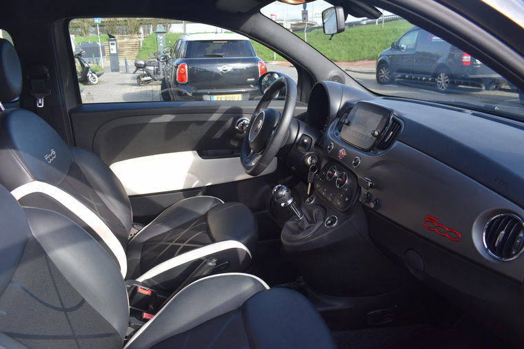 Vehicle Image 18