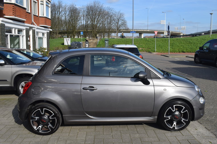 Vehicle Image 6
