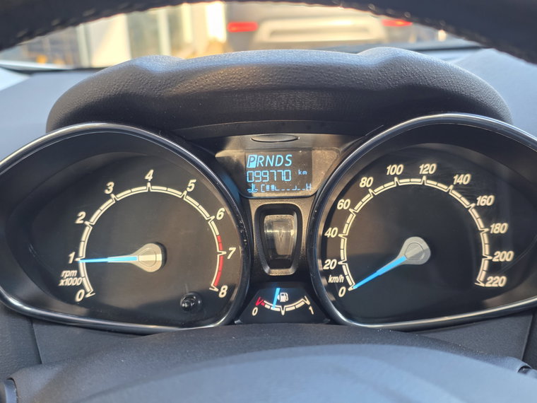 Vehicle Image 18