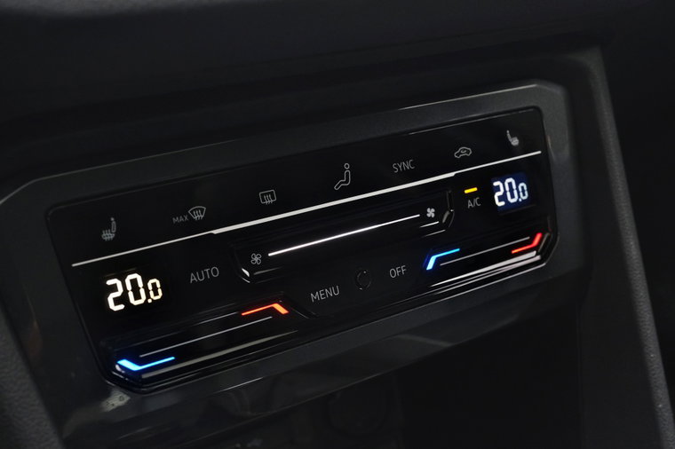 Vehicle Image 27