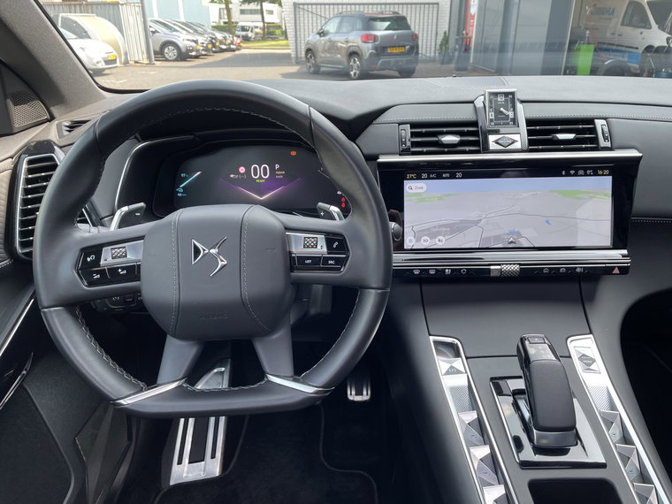 Vehicle Image 20