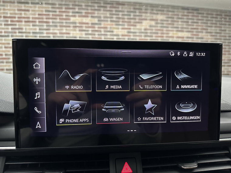 Vehicle Image 35