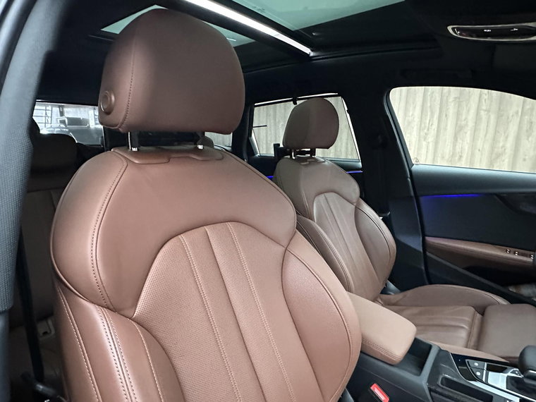 Vehicle Image 37
