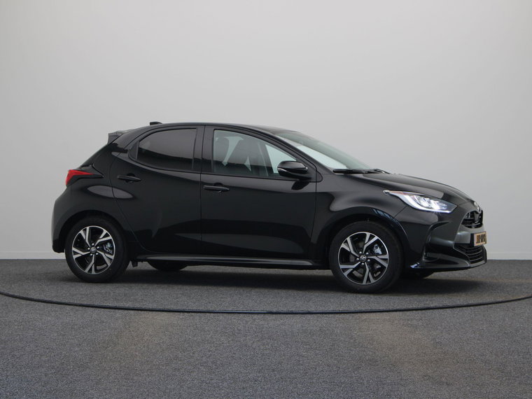 Vehicle Image 10
