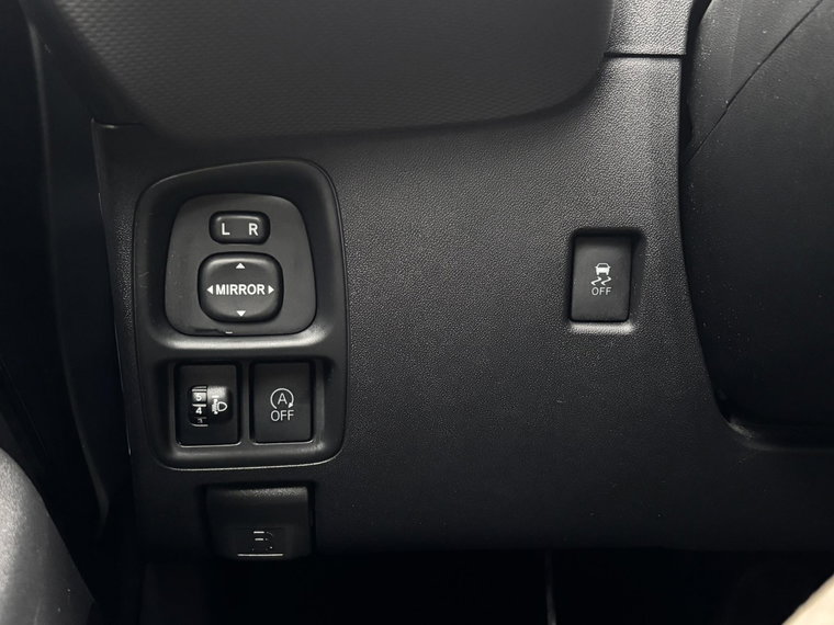Vehicle Image 24