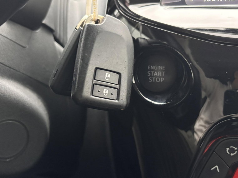 Vehicle Image 27