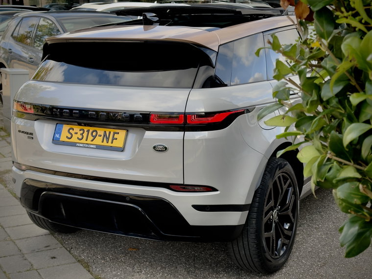 Vehicle Image 27