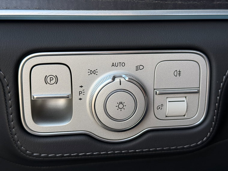 Vehicle Image 51