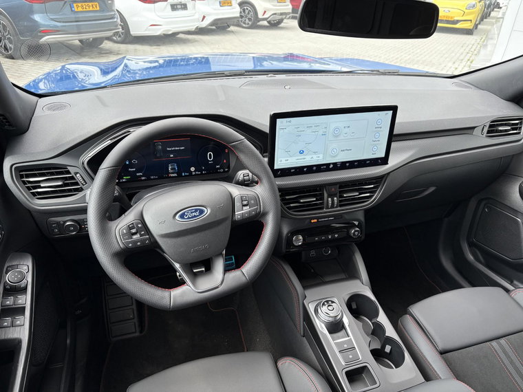 Vehicle Image 16