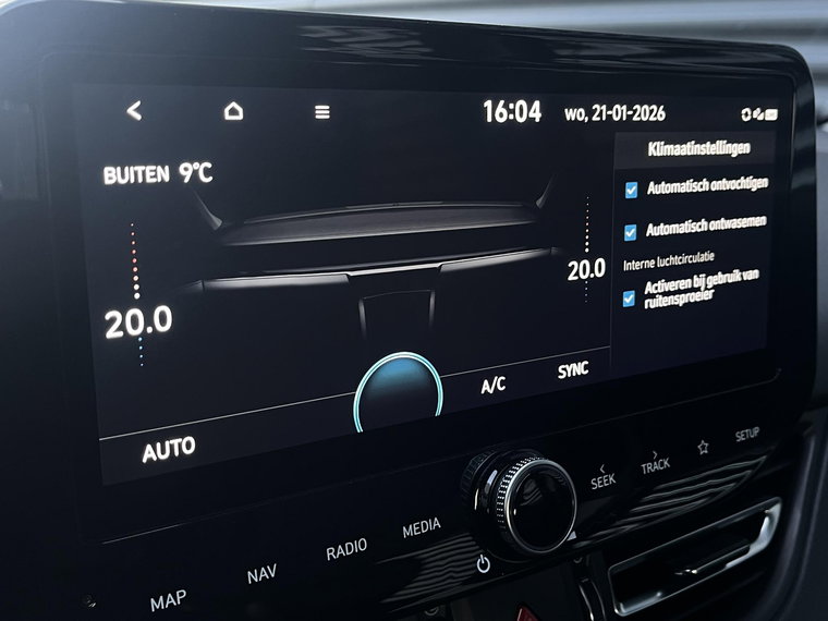 Vehicle Image 37