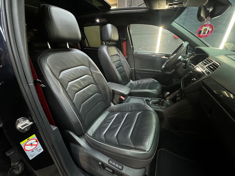 Vehicle Image 37