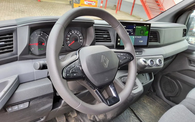 Vehicle Image 17