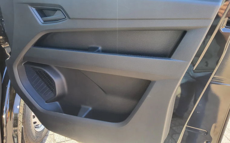 Vehicle Image 31