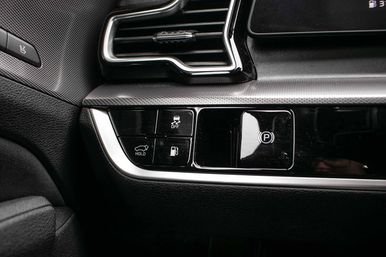Vehicle Image 48