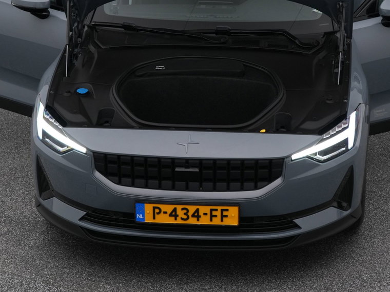Vehicle Image 32