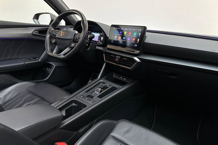 Vehicle Image 15