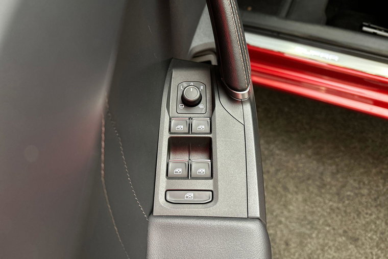 Vehicle Image 17