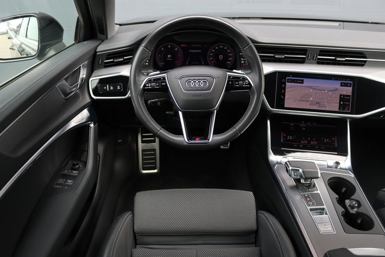 Vehicle Image 25
