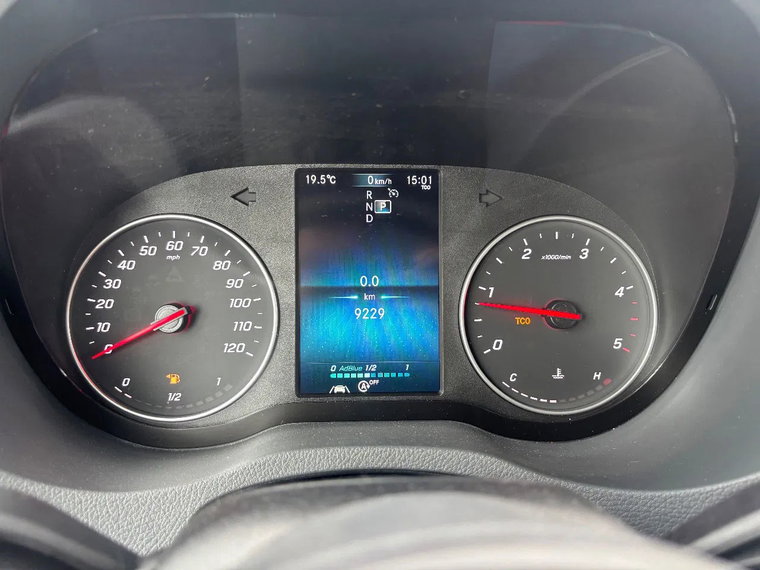 Vehicle Image 17