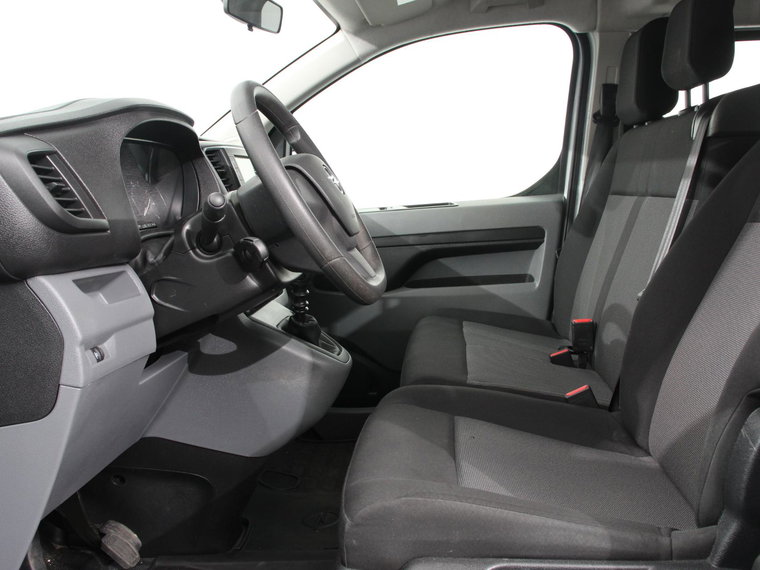 Vehicle Image 26