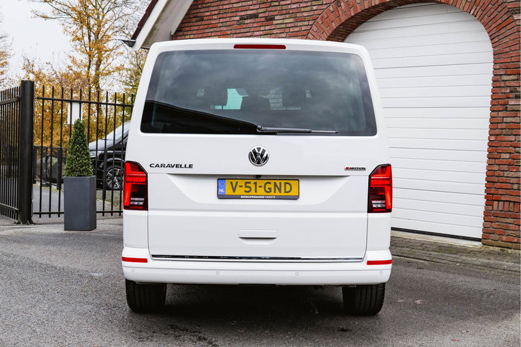Vehicle Image 29