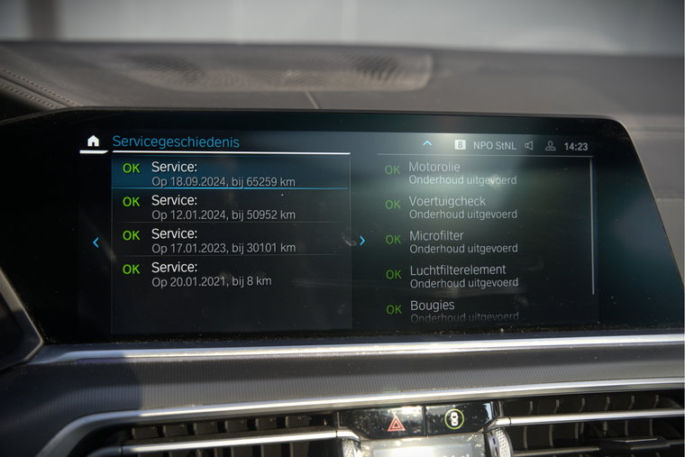 Vehicle Image 19