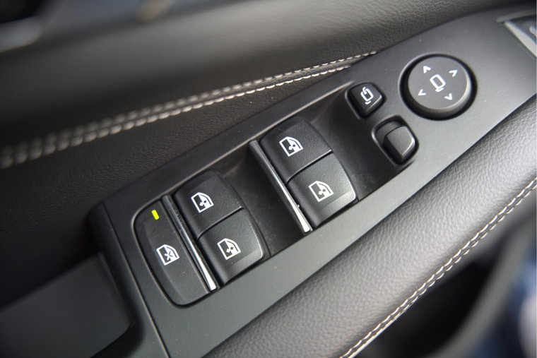 Vehicle Image 35