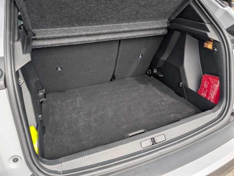Vehicle Image 35