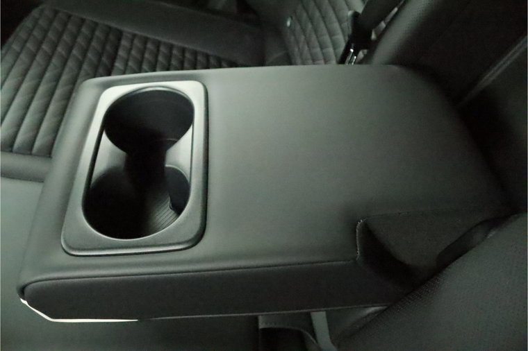 Vehicle Image 40