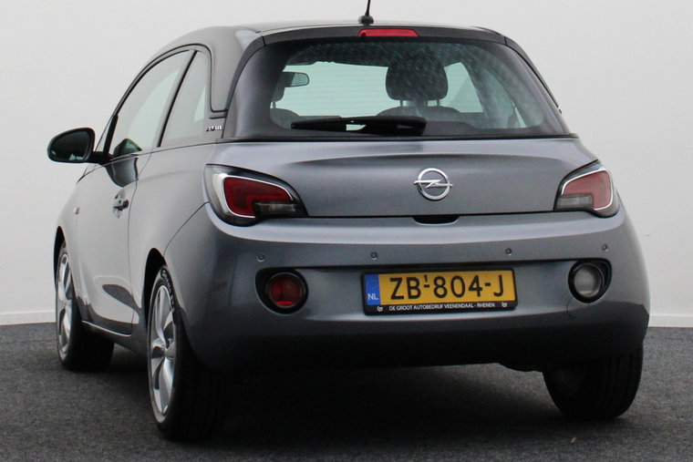 Vehicle Image 16