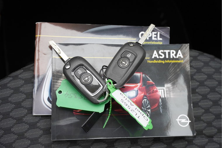 Vehicle Image 28