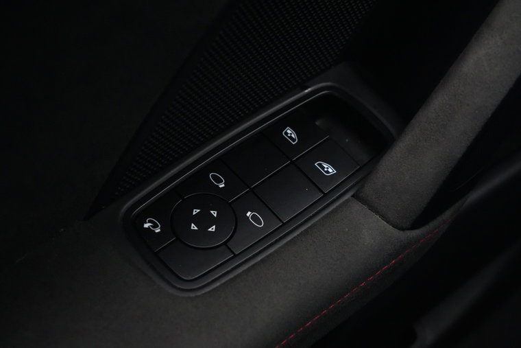 Vehicle Image 28