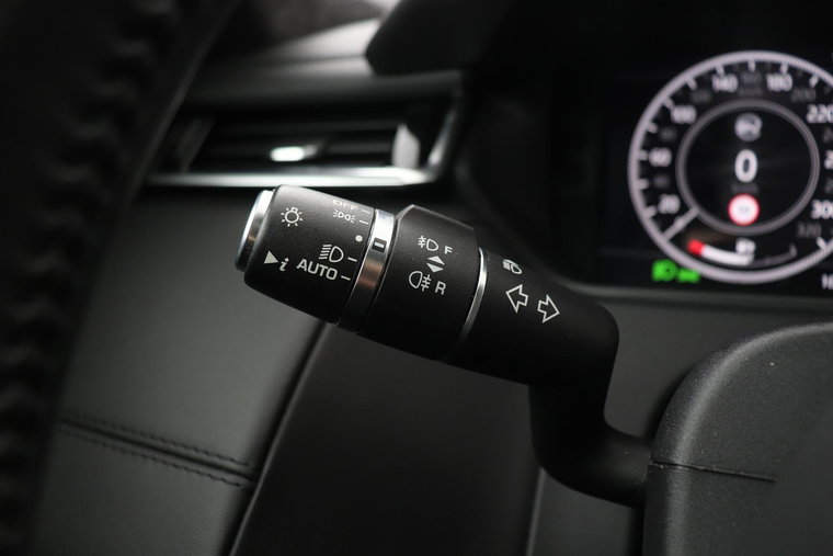 Vehicle Image 37