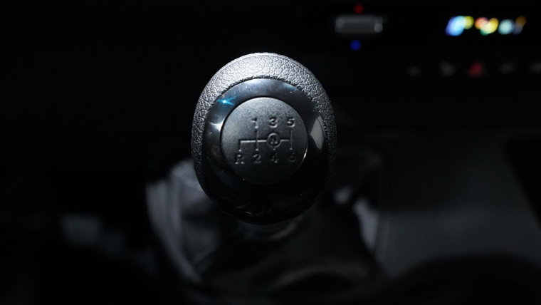 Vehicle Image 33